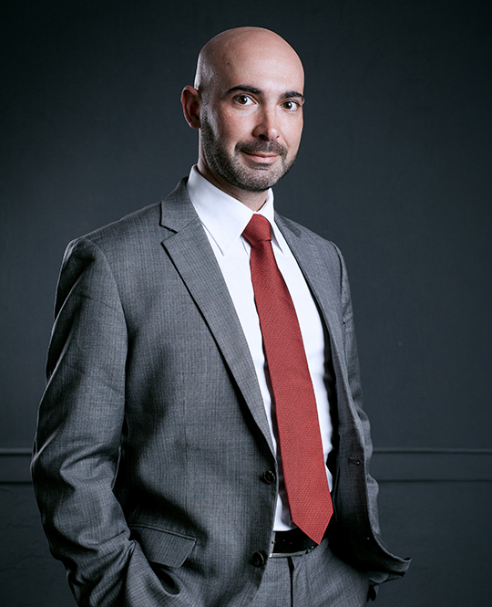 Mauro Benigno international business consultant